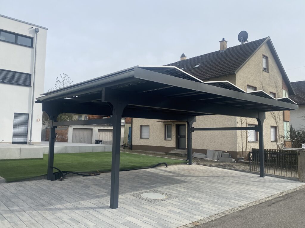 Solar Carport, Solarcarport, 3 Stellplätze, Baden-Württemberg, Deutschland,