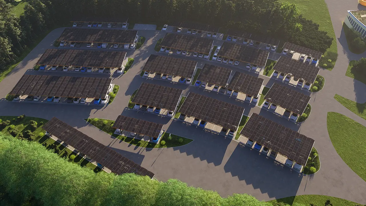 Panoramaansicht des Sopago Solarparkplatzes NaturTherme Templin