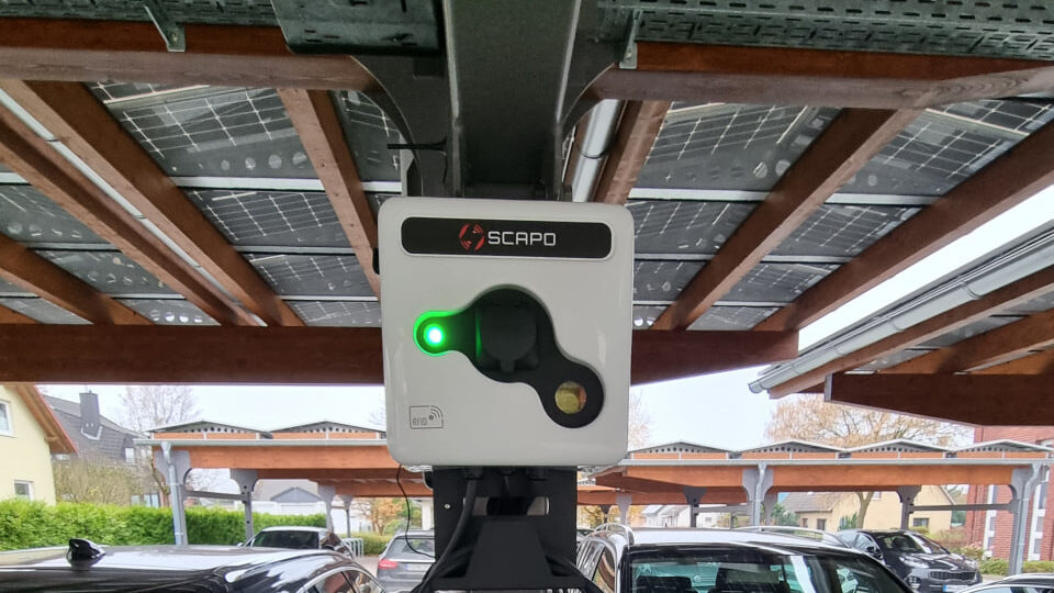 Solarcarports für Unternehmen 33 photo 2025 10 30 17 54 03 edited